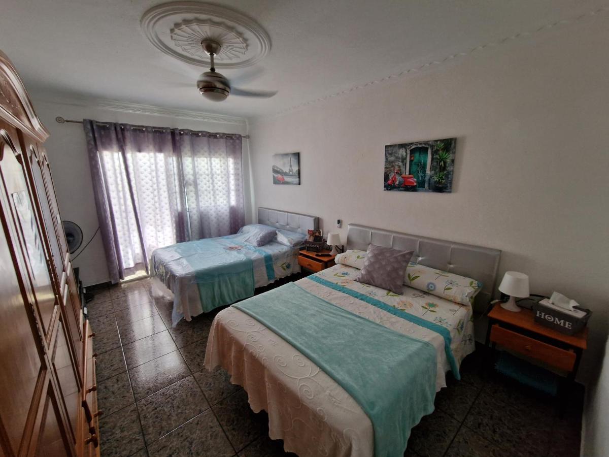 Apartment & Beach - Airport El Burrero エクステリア 写真