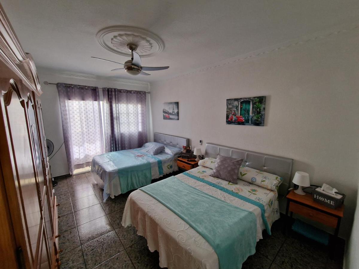 Apartment & Beach - Airport El Burrero エクステリア 写真